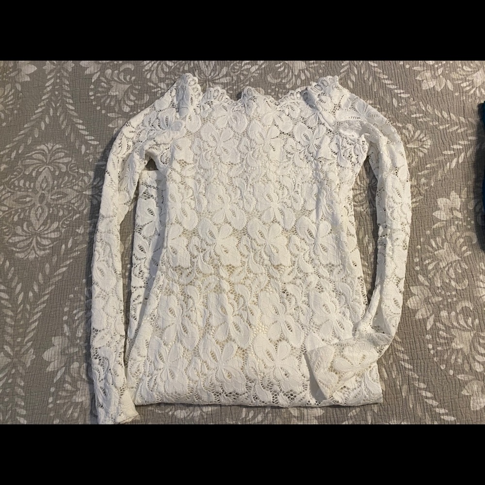 Women’s White Lace Dress